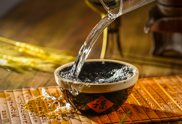 抖音小店賣露酒怎么報白？露酒類目報白開通流程