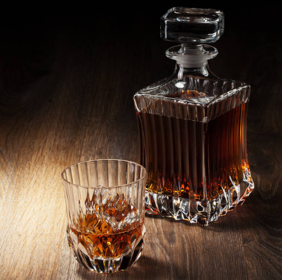 抖音小店怎么賣進口酒？進口酒報白有哪些要求？