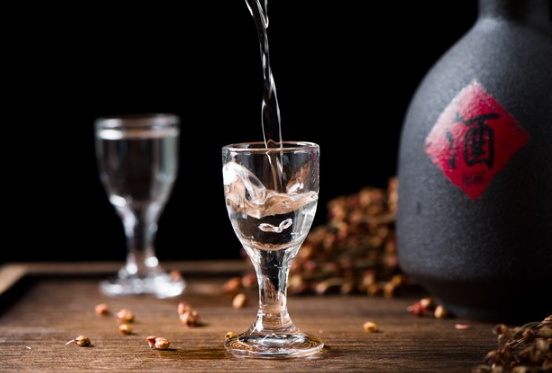 視頻號小店怎么賣酒水？酒水類目怎么申請報白？