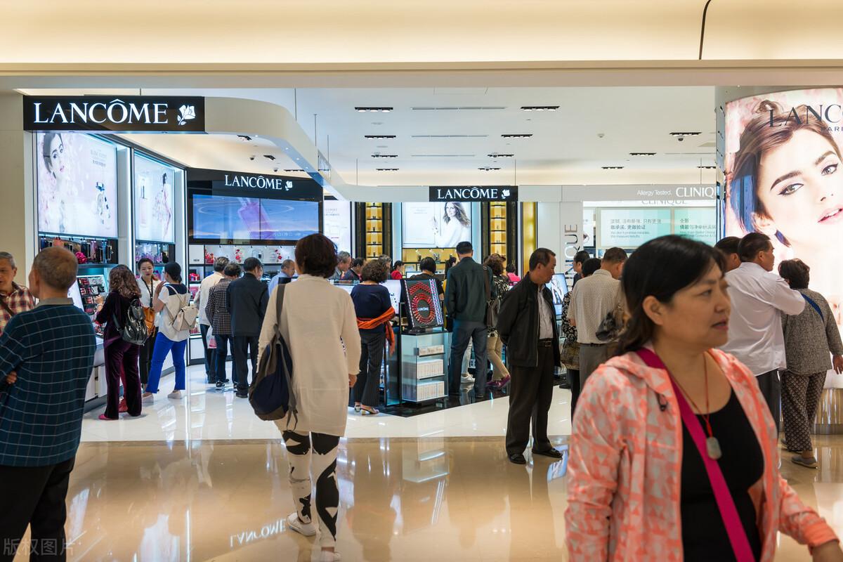 專柜是什么意思？專柜的定義介紹及和代購、海淘等渠道的區(qū)別