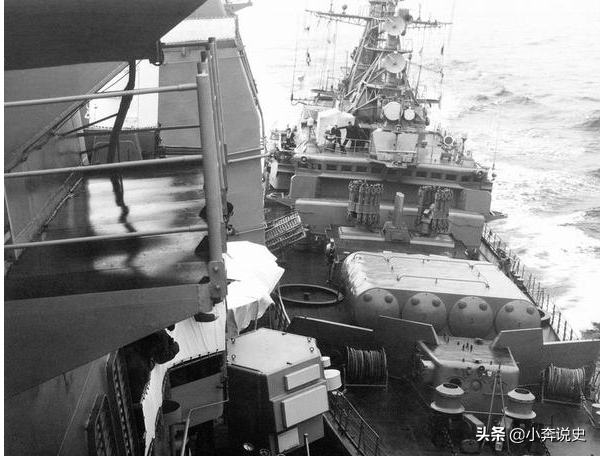 撞吉野號的船叫什么？甲午海戰時鄧世昌為何下令軍艦撞向吉野號？