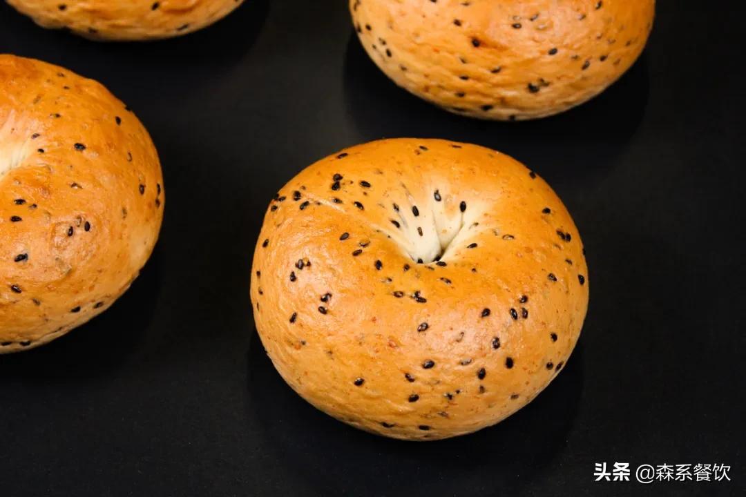 貝果是什么東西？帶你了解貝果的制作要點及搭配技巧