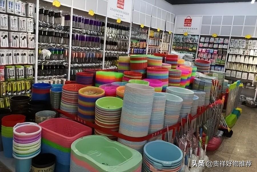 2元店批發市場在哪里進貨？新手開兩元店進貨渠道推薦