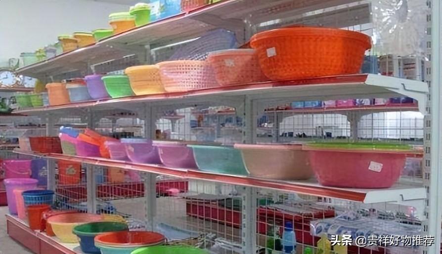 2元店批發市場在哪里進貨？新手開兩元店進貨渠道推薦