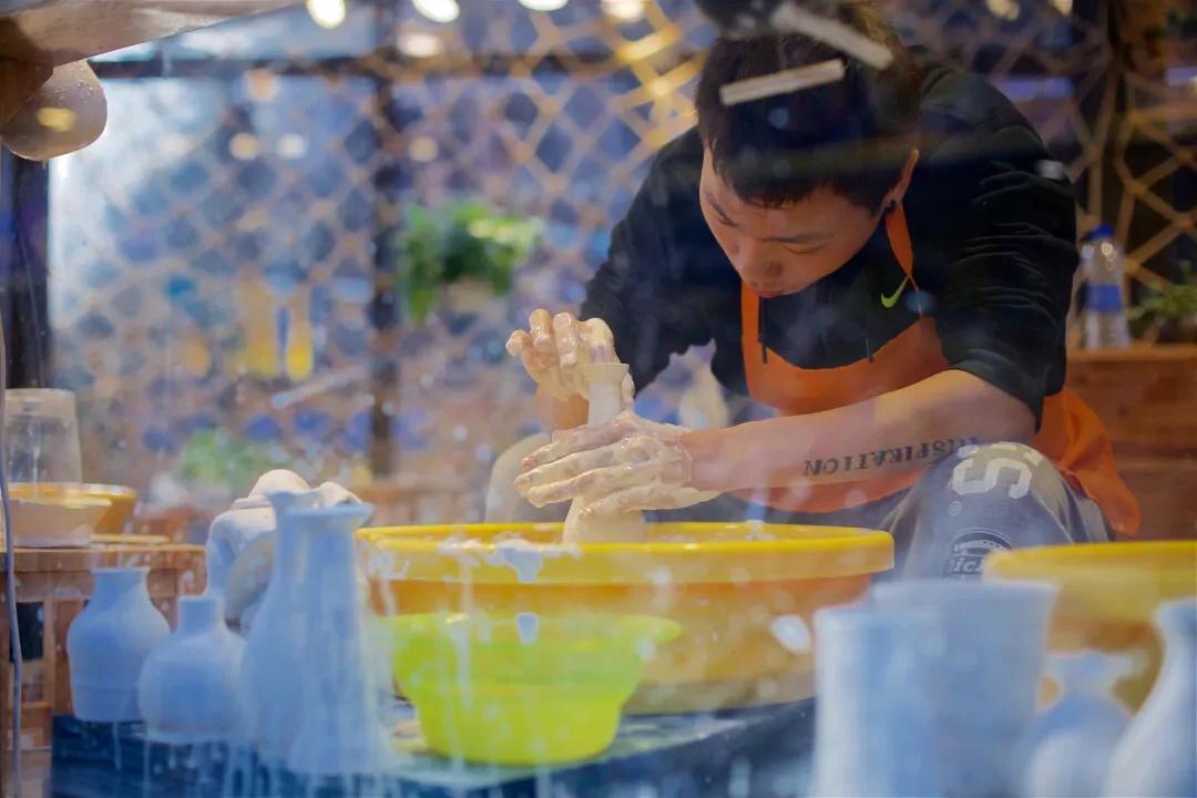 開陶瓷店的利潤怎樣呀?解析開陶瓷店必備流程及條件