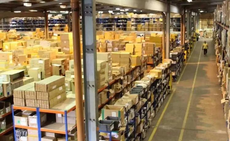 爆款服飾適合海外倉嗎？解析跨境電商海外倉優(yōu)勢和劣勢