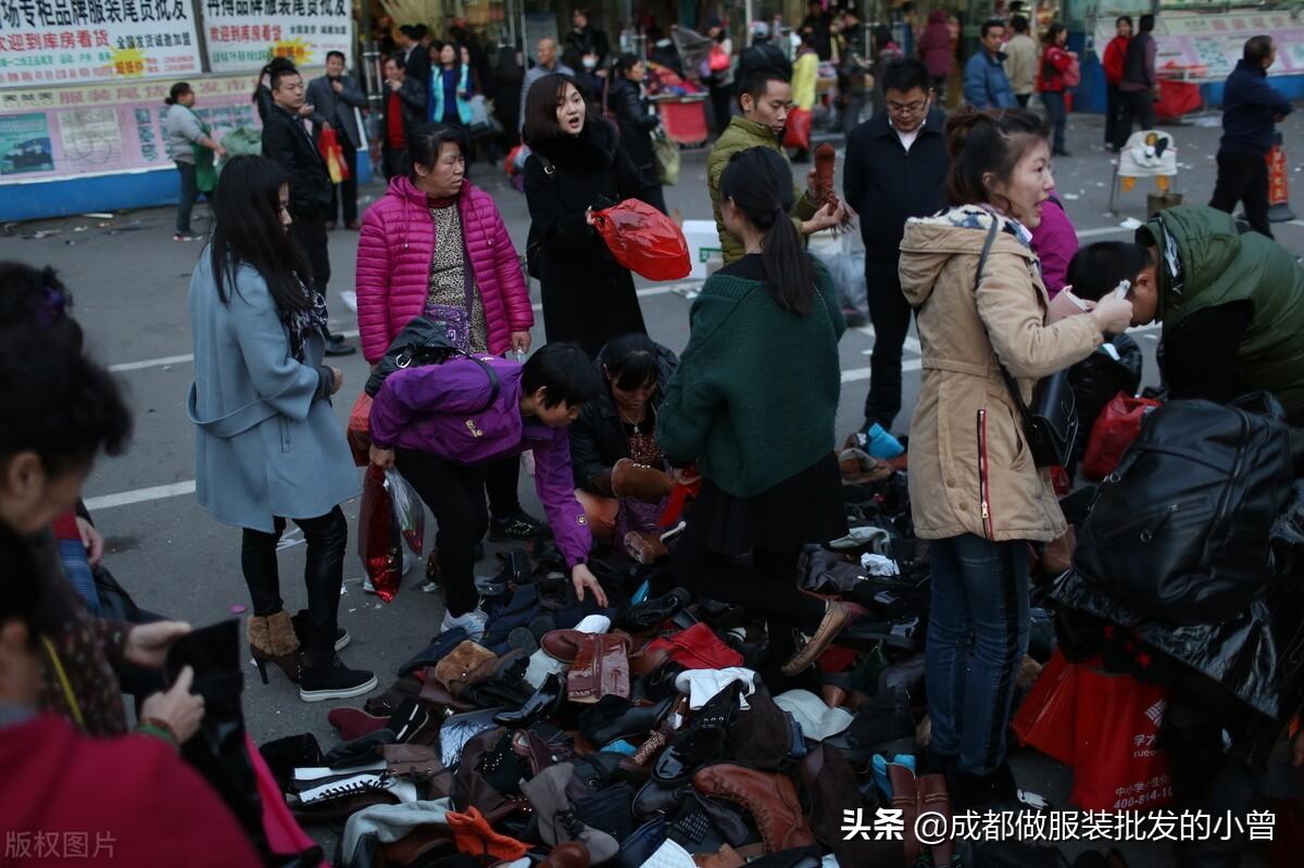 衣服尾貨是什么意思？分享衣服尾貨快速處理的方法技巧
