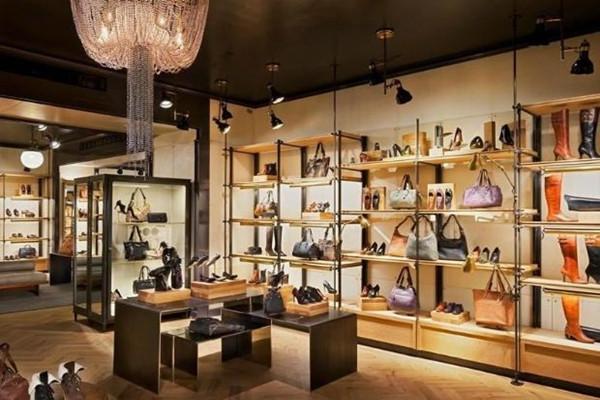 開鞋店需要具備什么條件？盤點開鞋店找貨源的渠道有哪些？