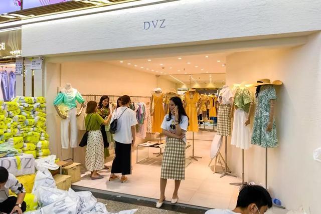 服裝拿貨網站有哪些？新手做服裝網上拿貨平臺排行榜